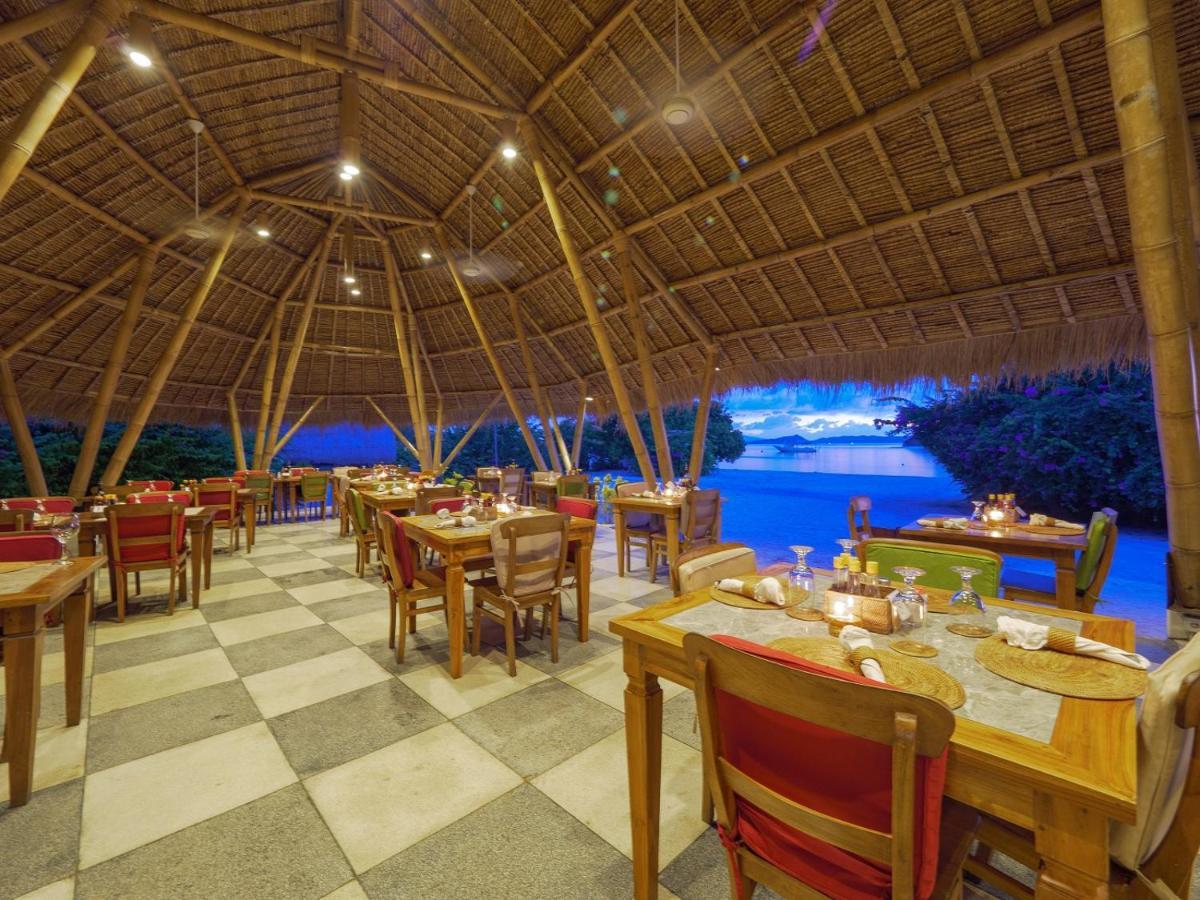 Komodo Resort Sebayur Εξωτερικό φωτογραφία