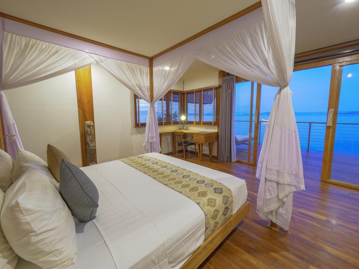 Komodo Resort Sebayur Εξωτερικό φωτογραφία