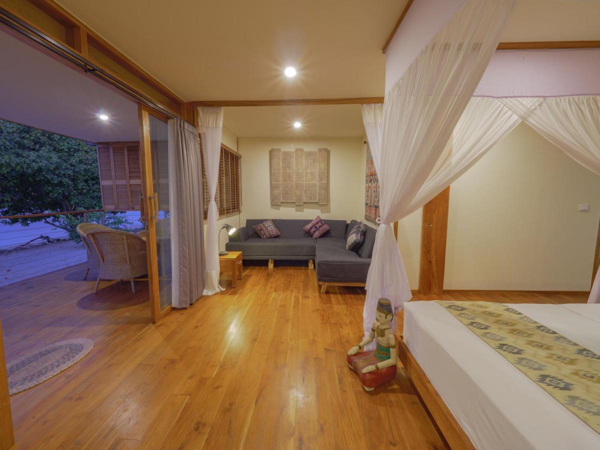 Komodo Resort Sebayur Εξωτερικό φωτογραφία